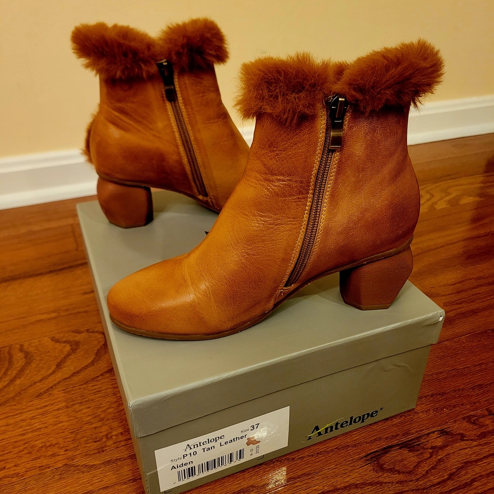 Antelope Tan Leather Women's Boots